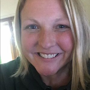 Meet your Posher, Deb